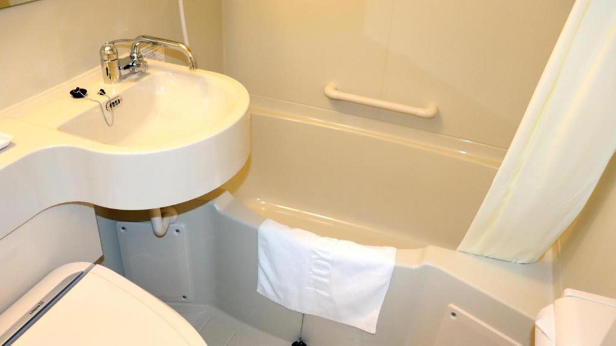 Toyoko Inn Saitama Misato Ekimae Екстер'єр фото