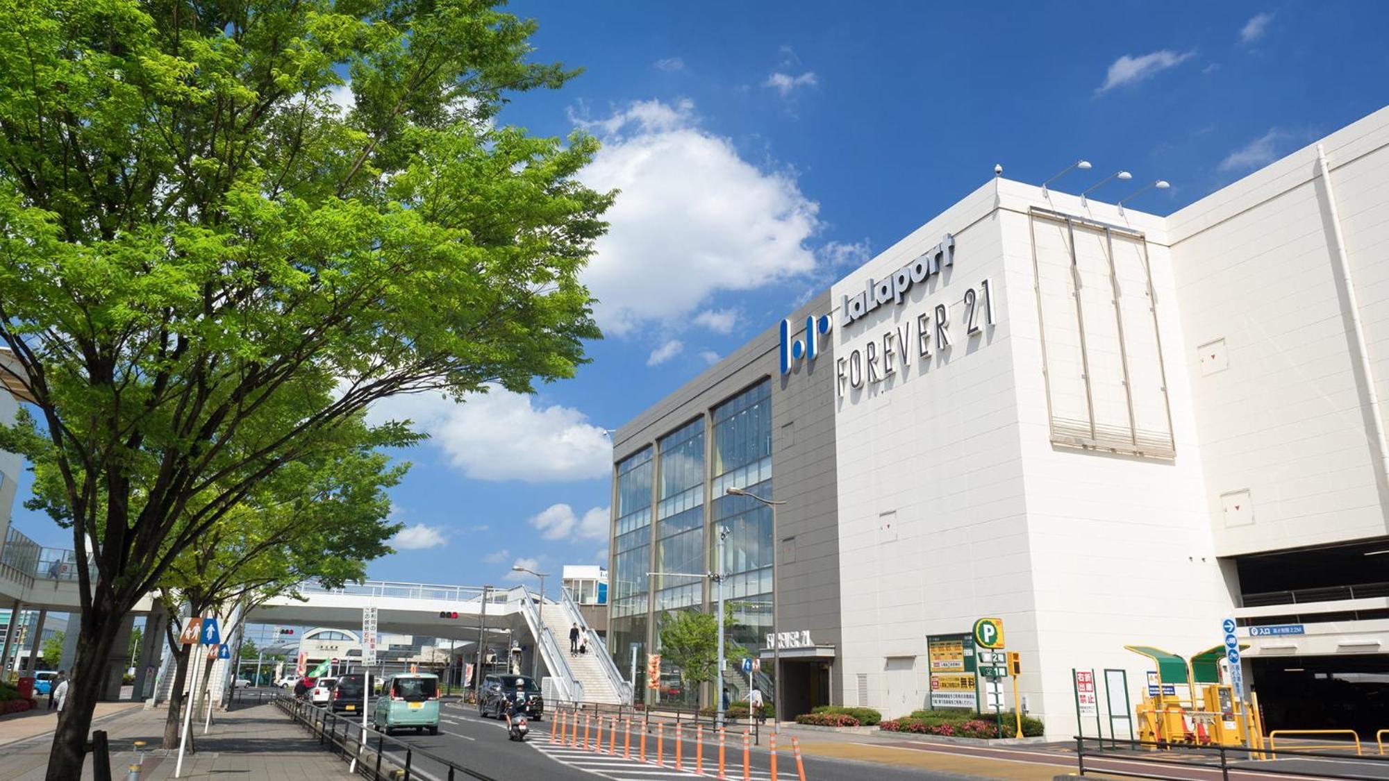 Toyoko Inn Saitama Misato Ekimae Екстер'єр фото